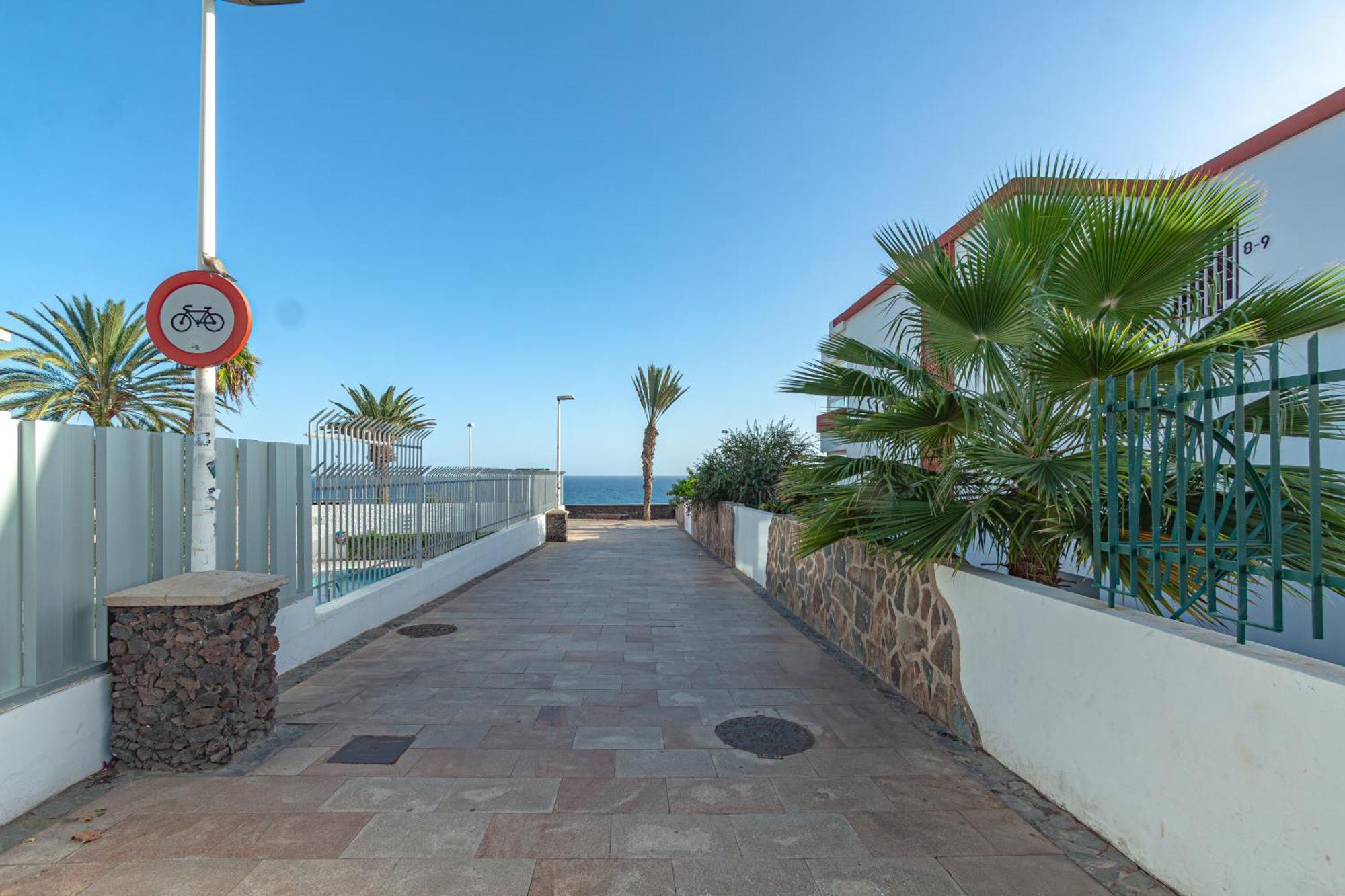 Apartamento Con Terraza Y Piscina En Playa Del Ing 플라야 델 잉글스 외부 사진