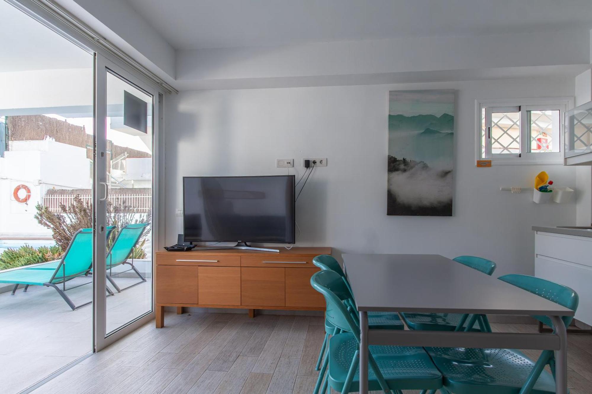 Apartamento Con Terraza Y Piscina En Playa Del Ing 플라야 델 잉글스 외부 사진